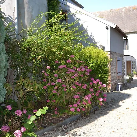 Dom wakacyjny Demeure De Caractere Normande Trelly